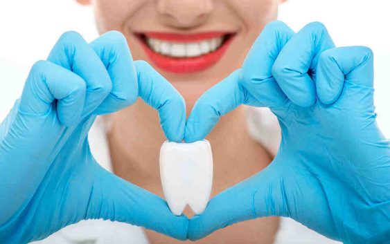 Licówki bydgoszcz - protezy zębów protetyka implanty